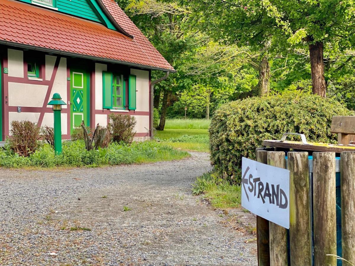 Strandnahe Ferienwohnung Rügen Dranske Exterior foto