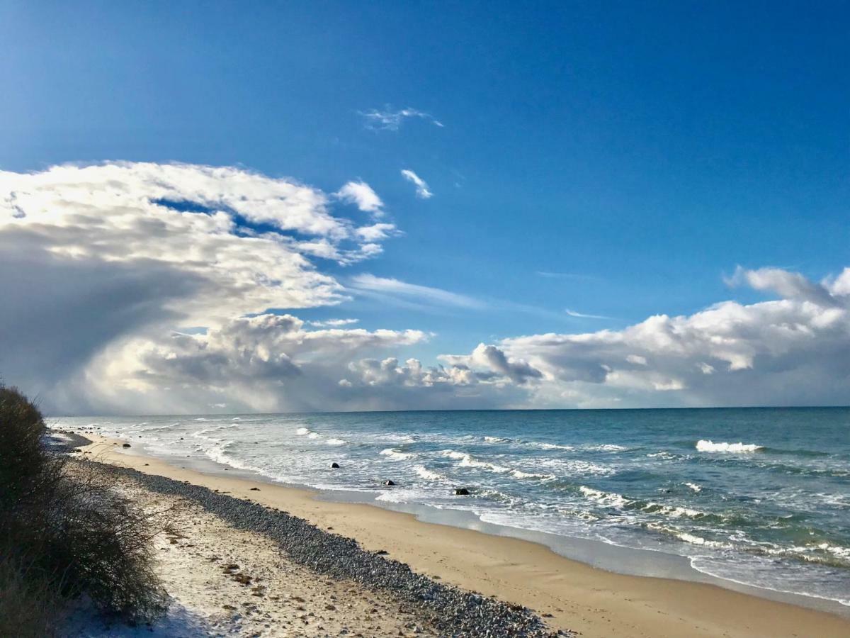Strandnahe Ferienwohnung Rügen Dranske Exterior foto